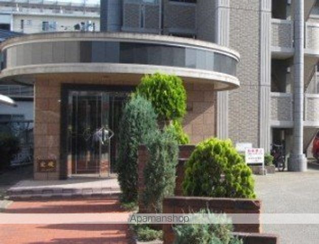 レスポアール三和の外観写真