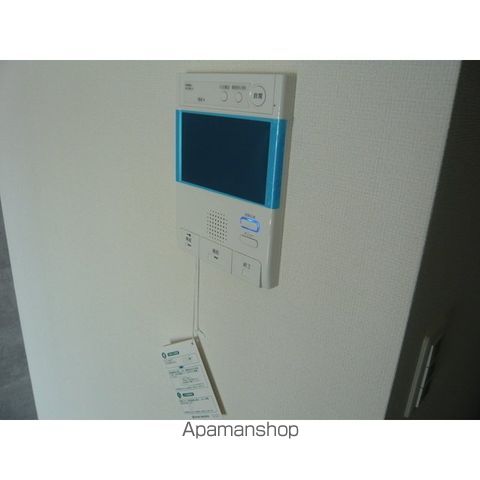 コンフォリア東新宿ステーションフロントの内装写真