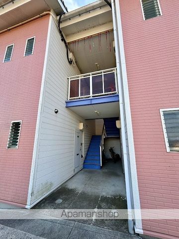 グッディー1号館・2号館の玄関写真