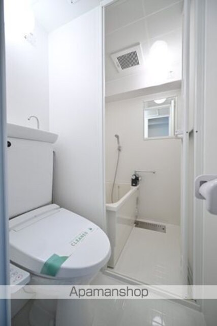 東京都世田谷区弦巻３丁目[1R/17.01m2]のトイレ