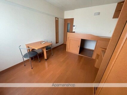 レオパレス穂高[1K/23.61m2]のリビング・居間1