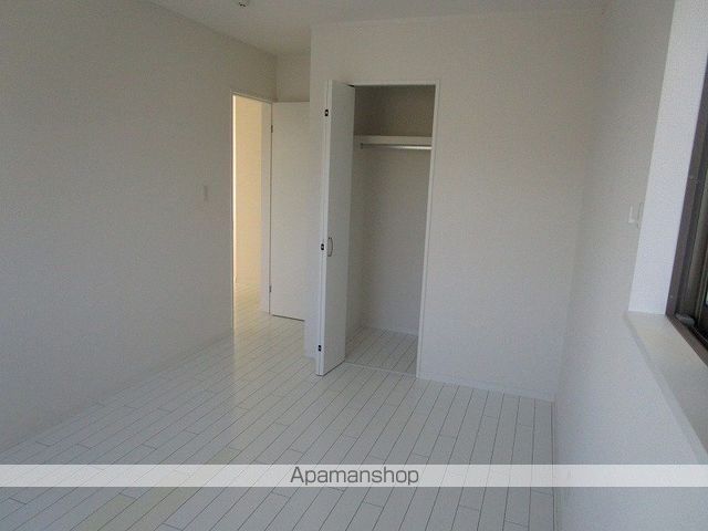 新居浜市 2階建 築13年の内装写真