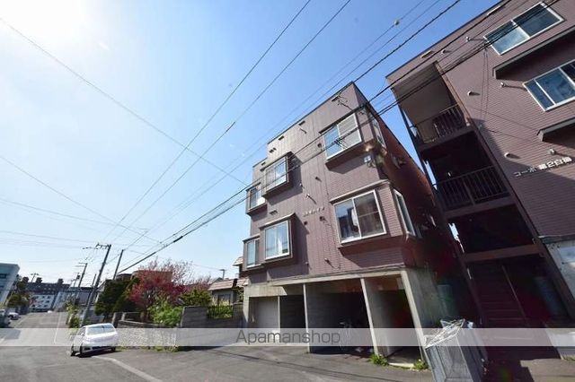 コスモハイツの外観写真