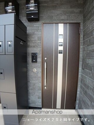 ブレイ　バレー[1LDK/50.01m2]の玄関