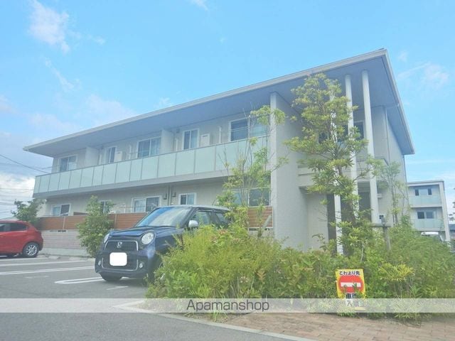 プロヌーブ北矢三 A棟の外観写真