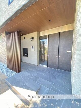 埼玉県吉川市美南２丁目[2LDK/65.6m2]のエントランス