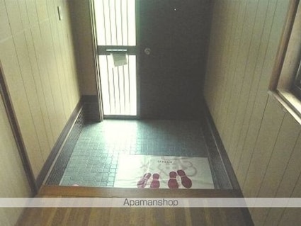 久米グリーンタウン北棟[3DK/79.04m2]の玄関