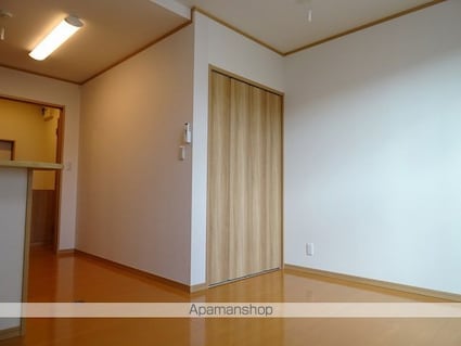 グランドメゾン大梶[1R/24.84m2]のリビング・居間