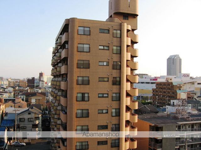 鶴見緑地ハイツ弐番館の外観写真