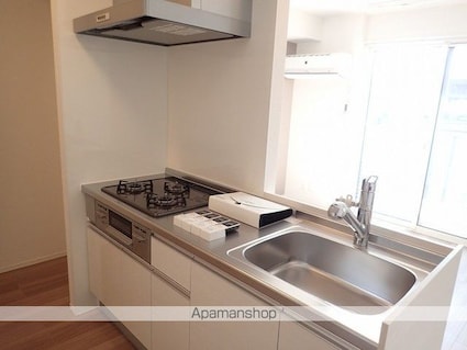 ノーブル萩[3LDK/63.36m2]のキッチン