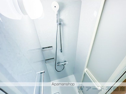 αプレミアム松末[1K/26.5m2]のバス