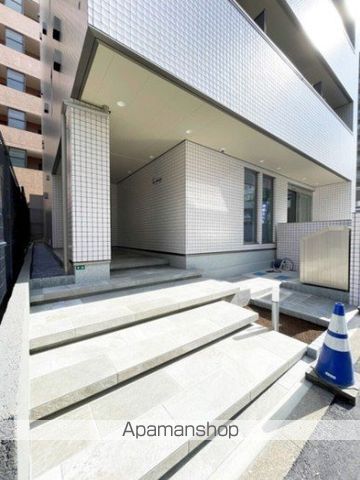 ラ フレーズの玄関写真
