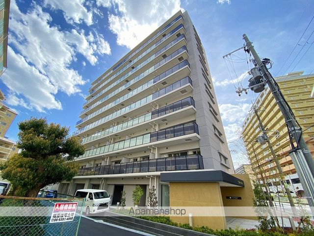STANDZ SHIN−OSAKAの外観写真