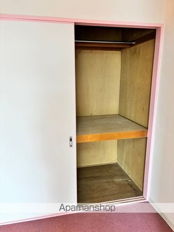スカイハイツ三木町の内装写真