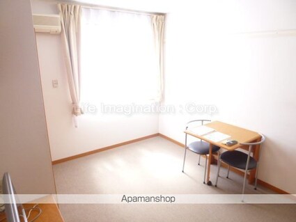 レオパレス雪月花[1K/23.18m2]のリビング・居間