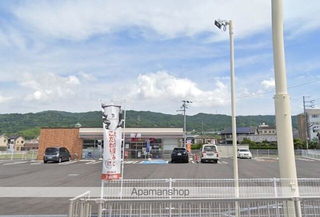 和歌山県和歌山市北[1LDK/41.04m2]の周辺3