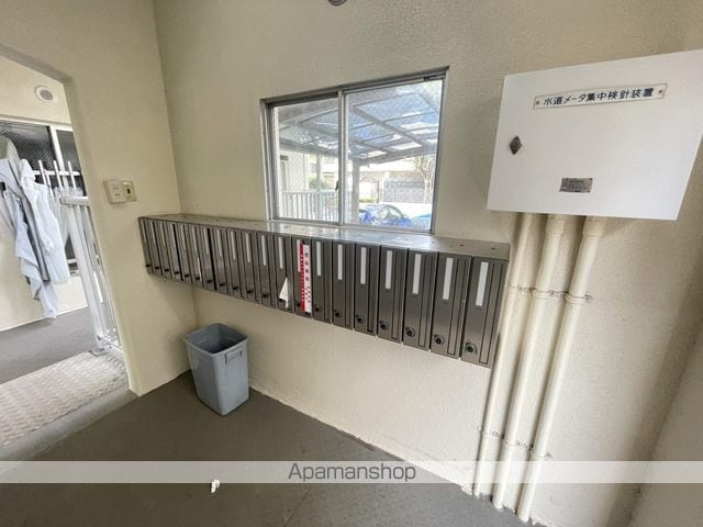 丸新ハイツの外観写真