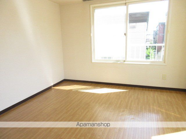 グラン市川の内装写真
