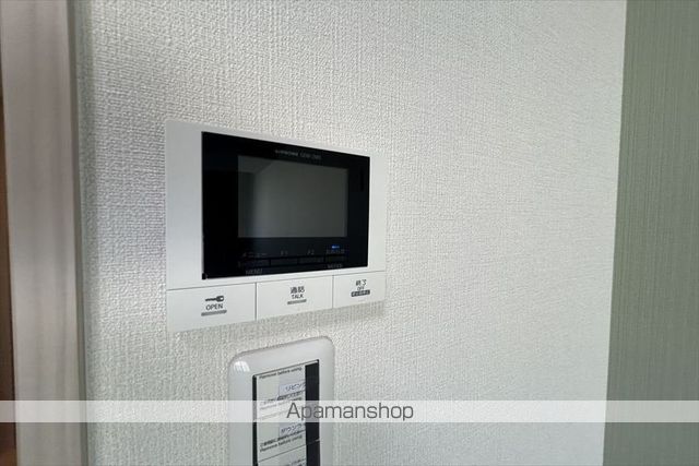 ファーストフィオーレ江坂垂水町IIの内装写真