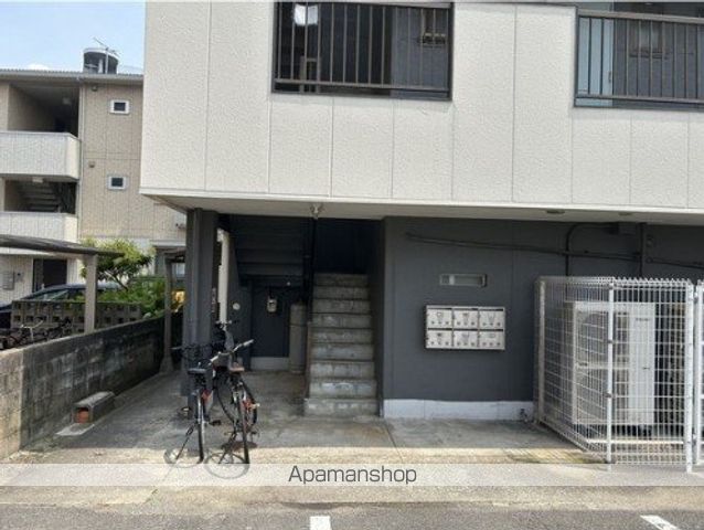 三代ビルの外観写真