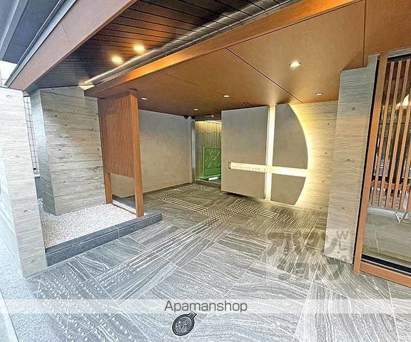 ヴィークコート京都河原町二条の外観写真