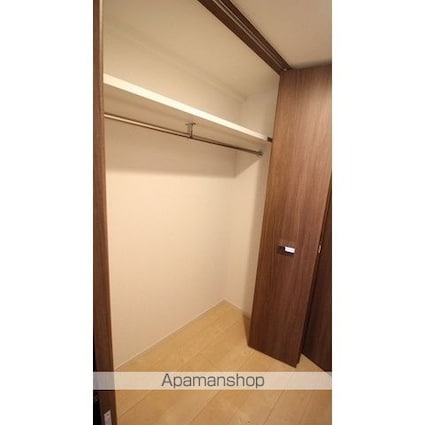 プレール・ドゥーク三軒茶屋[1K/25.48m2]の収納