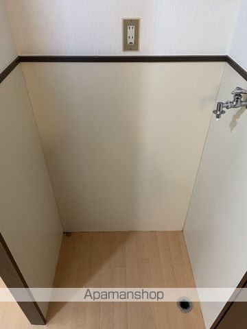 コスモハイツ岸田の内装写真