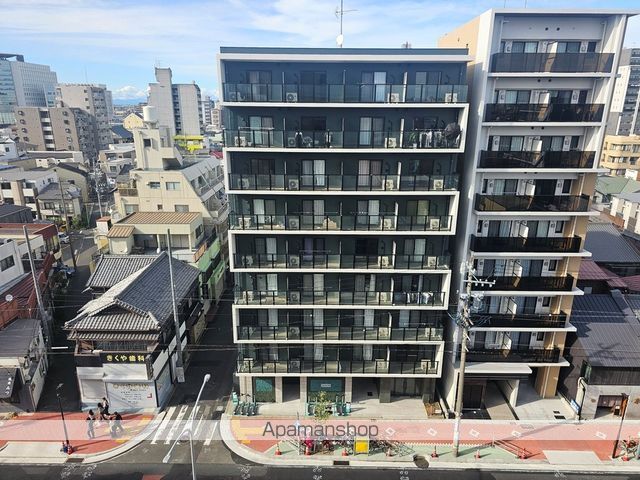 lives residence 太閤通の外観写真