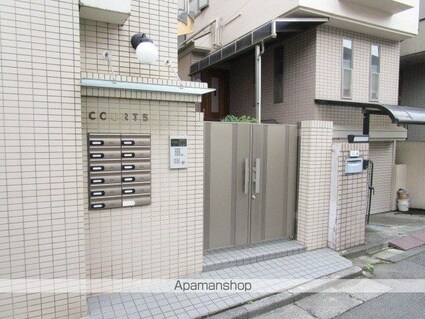 コート５[1K/20.25m2]のエントランス2