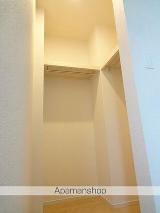 サザンクロス[1LDK/50.09m2]の収納