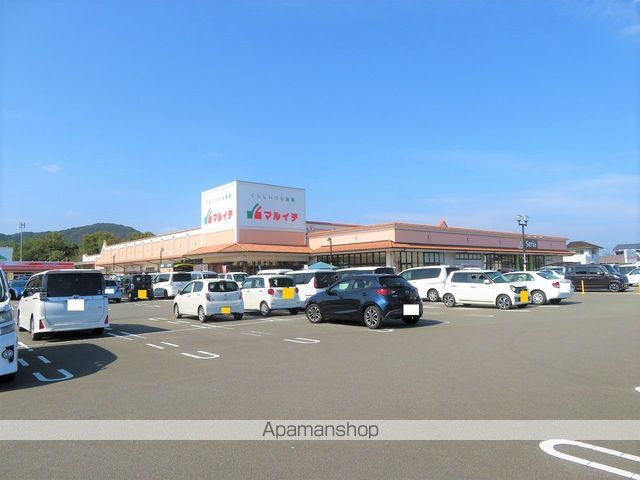 トレジャー ビルドの周辺写真