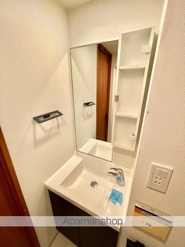 レジディア蒲田Vの内装写真