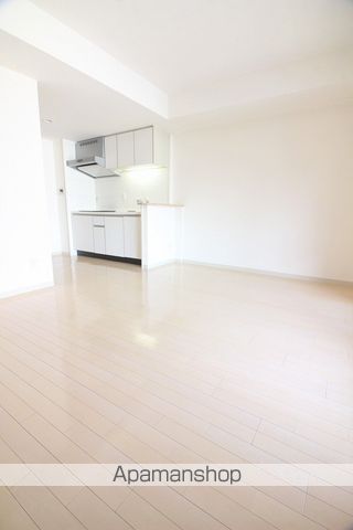 RESIDIA心斎橋ウエストの内装写真