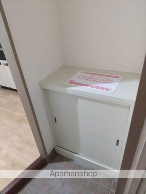 和歌山県和歌山市三木町堀詰[1K/24.6m2]の玄関