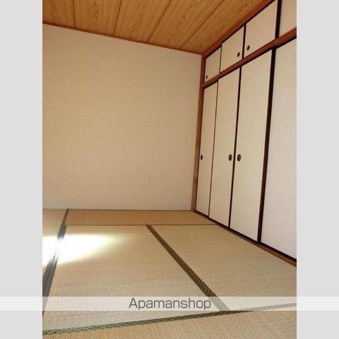 ル・ミエール上の山の内装写真