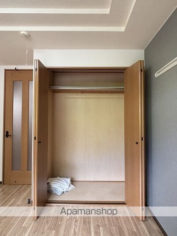 グランドパレス宮西の内装写真