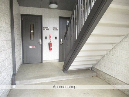 ロイヤルハイツＪ[2LDK/50m2]の共用部