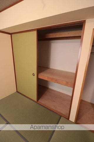 日生三鷹マンションの内装写真
