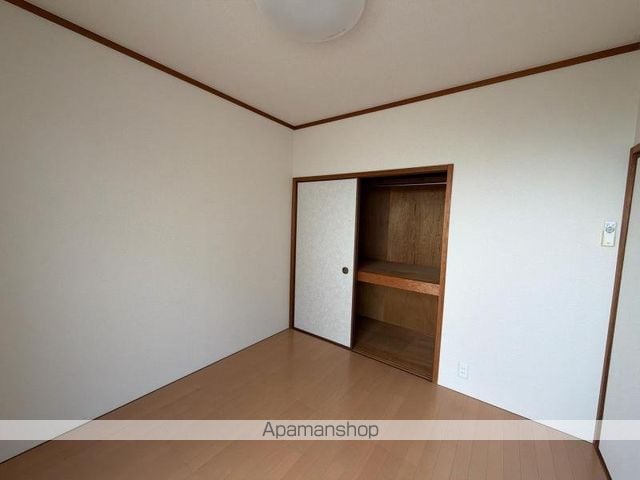 シャトレーハイツIの内装写真