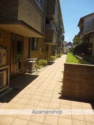 和歌山県和歌山市杭ノ瀬[2LDK/58.07m2]の共用部5