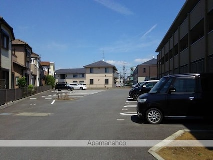 テラスガーデン[2LDK/52.11m2]の駐車場