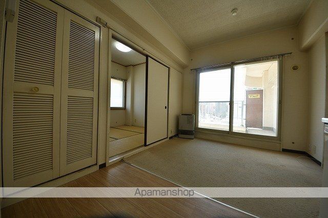 アルファスクエア麻生の内装写真