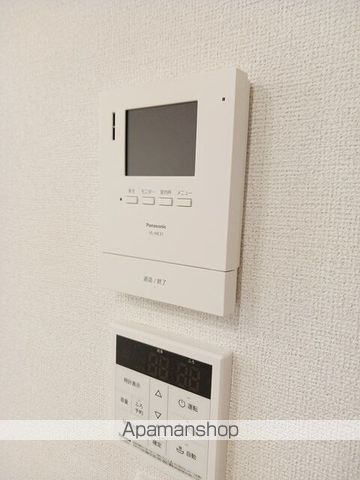 ニコリヴIIの内装写真