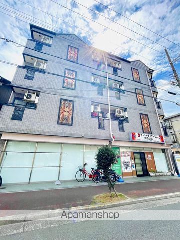 新森ロータリーマンションの外観写真