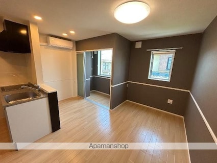 永井川アパートＢ棟[1LDK/42.84m2]のリビング・居間1