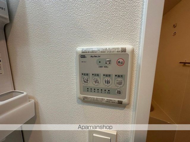 ワールドアイ大阪城EASTアドバンスの内装写真