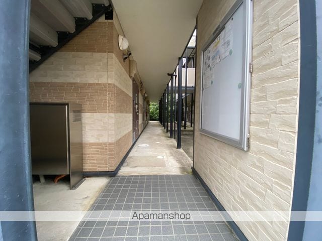 レオパレスエスペランスの玄関写真