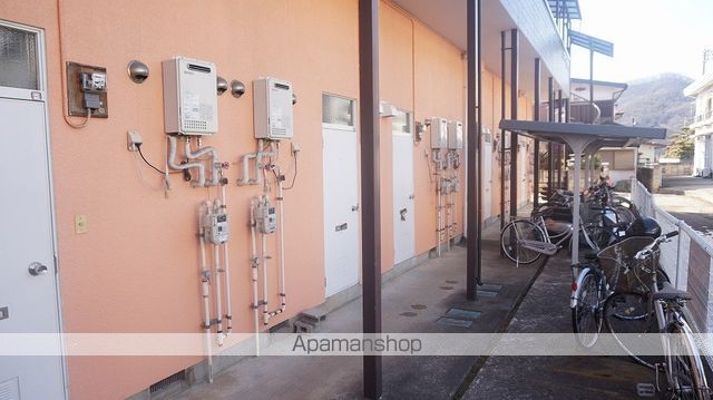 サントノウレ屋形の外観写真