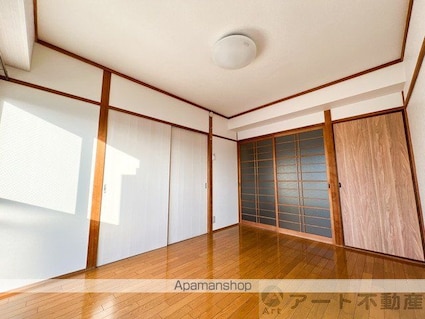 レモンハイツ駅前[2DK/38m2]のリビング・居間