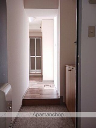 ＢＥＴＴＥＲ　Ｒ八幡町[1R/24.42m2]の玄関